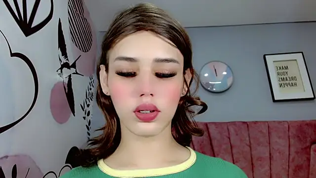 ValeriaAguilar online show from January 7, 5:20 pm