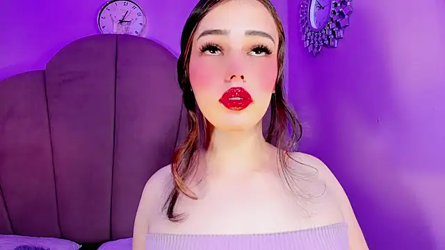 ValeriaAguilar online show from September 23, 9:43 pm