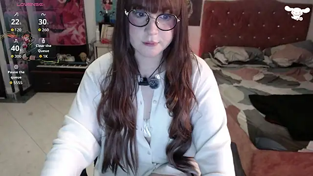 Avril2001 online show from April 14, 7:35 am