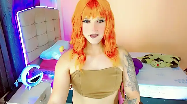 TaylorMon online show from February 4, 11:27 pm