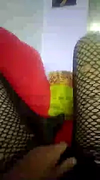 Snapshot of lorraine_alves_ferreira chatting on January 7, 12:05 pm lorraine alves ferreira online show from January 7, 12:05 pm