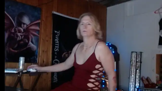 JamieBottoms online show from February 20, 1:02 pm