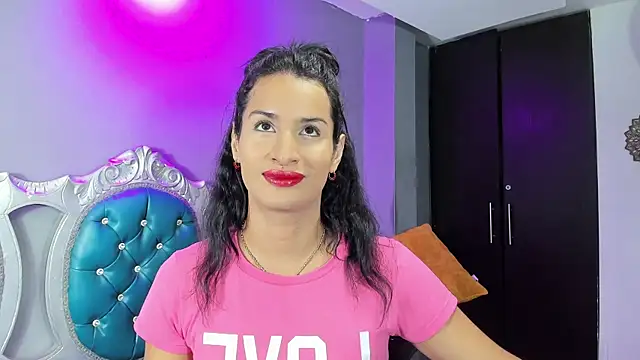 jennifer ts online show from December 29, 5:44 pm