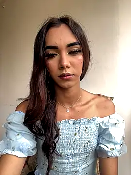 Nikol Rang   online show from November 17, 5:13 pm