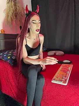 DOMINANT TEACHER KAROL online show from October 30, 10:20 pm