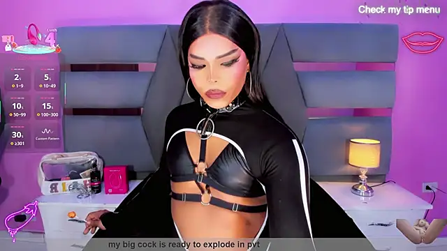 Shiirleysweet online show from February 10, 9:44 pm