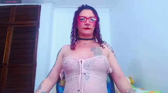 Skarleth77 online show from February 10, 9:04 am
