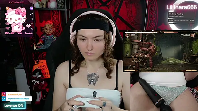 BrandiWRLD 999 online show from December 18, 8:36 pm