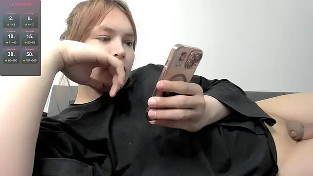 fem to online show from November 10, 11:44 am