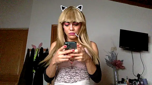 venustattoopussy online show from January 31, 3:20 am