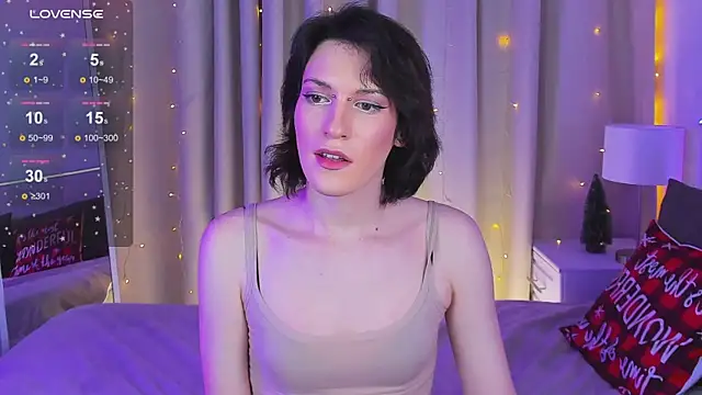 Kolette Gray online show from December 19, 3:41 pm