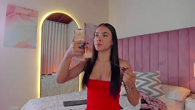 Aleja arango1 online show from November 28, 10:22 pm