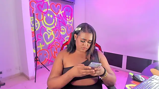 GEANNAROSE online show from January 23, 4:52 am