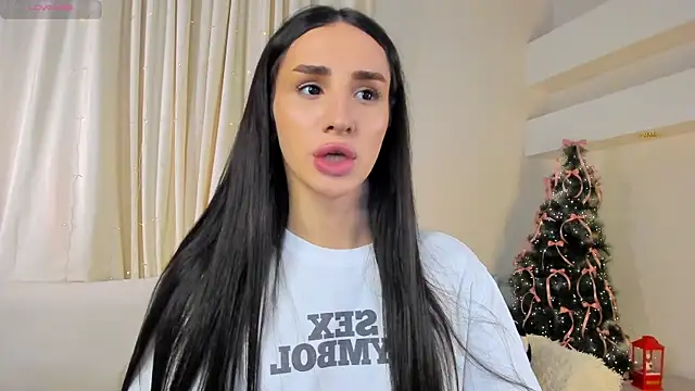 Kim Oberlin  online show from December 19, 11:26 am