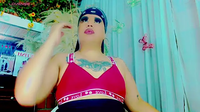 nauthyvalentina online show from April 4, 2:48 pm