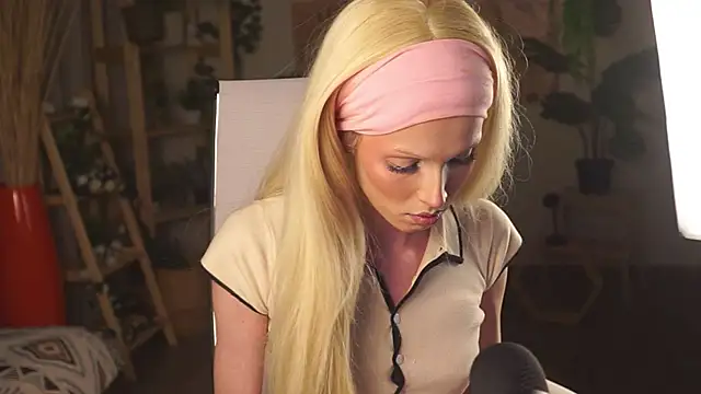 PamelamyDreamys online show from November 17, 7:25 pm