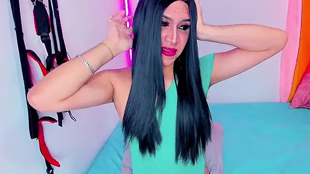 Candace Queen online show from November 3, 3:22 pm