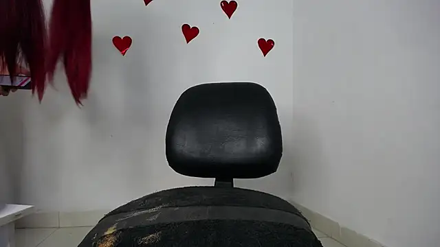 xoxo 06 online show from March 15, 6:44 am