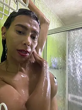 Ebonyxprincess  online show from December 22, 8:35 pm