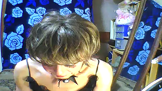 anakanakami online show from December 15, 4:30 am