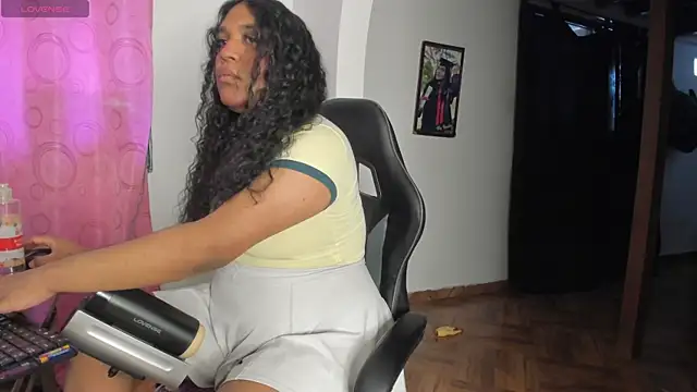 madisonbrunette online show from April 11, 4:21 pm