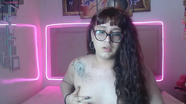 kathepickmanx online show from April 8, 4:03 am