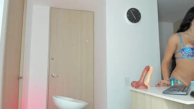 valerietnt online show from February 26, 2:04 am