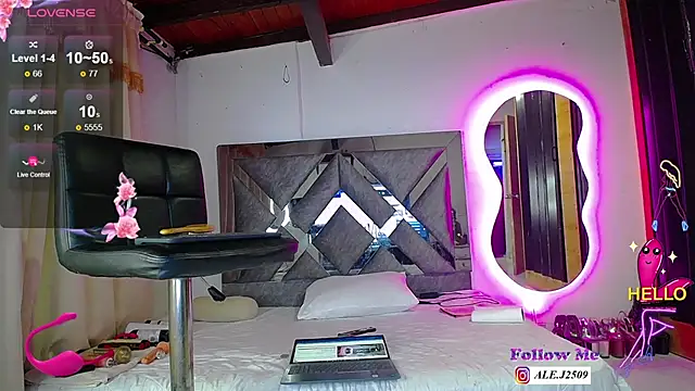 Ale 250900 online show from October 25, 12:38 am