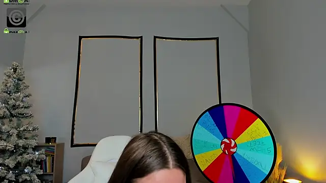 Anya-Ray online show from December 20, 3:40 pm