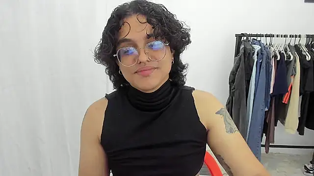 Diane blossom online show from April 1, 2:13 am