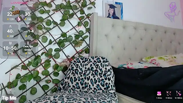 sexy veryy hot online show from December 19, 5:34 am