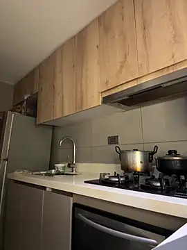 candycami19 online show from March 13, 7:31 am