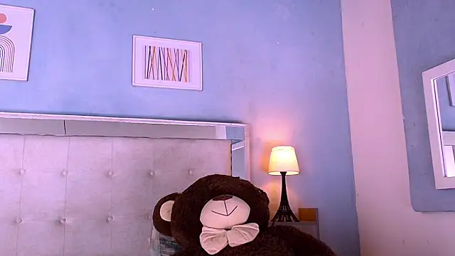 Emily Castillo 1 online show from December 21, 5:02 am