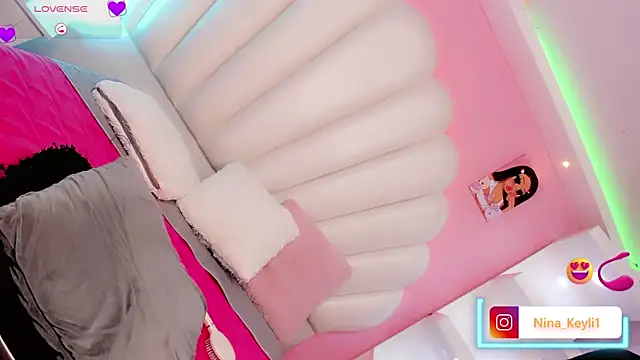 Nina Keyli online show from March 25, 9:08 pm