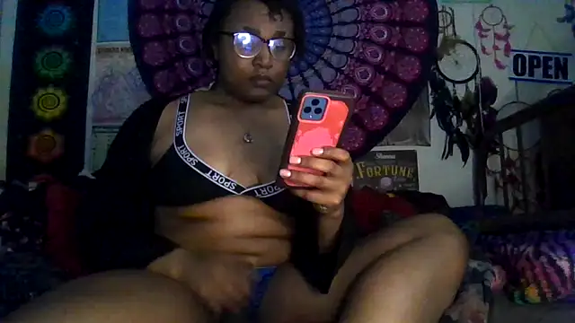 GardeniaFields online show from March 18, 9:41 am