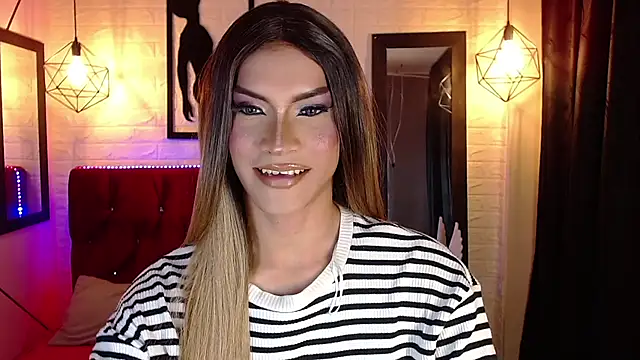 agatha rodriguez online show from December 4, 1:48 pm