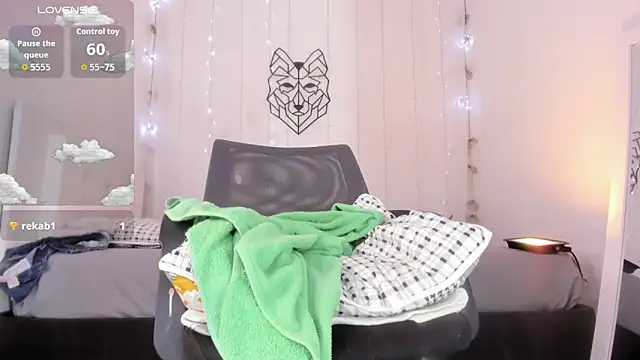 Brithanycullen online show from October 10, 4:57 am