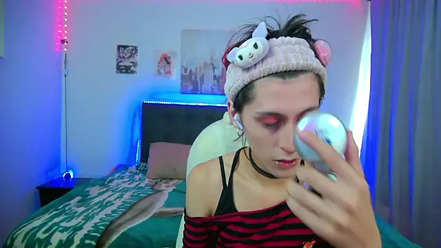 goth minerva online show from February 7, 2:12 pm