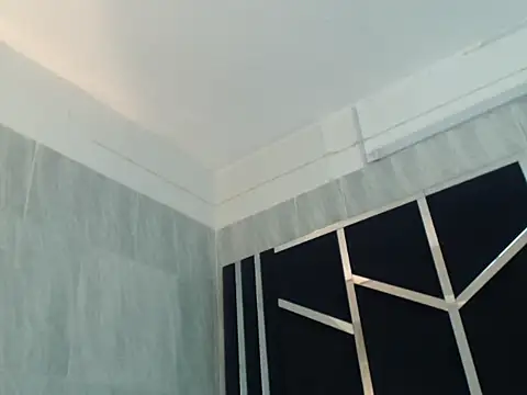 chaniesmith69x online show from October 18, 9:35 am