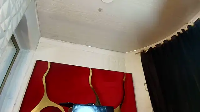 chaniesmith69x online show from March 12, 6:07 am