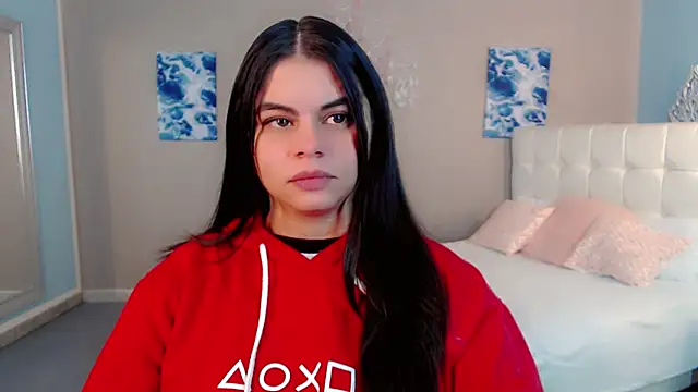 maddissonivanova online show from February 9, 7:10 pm