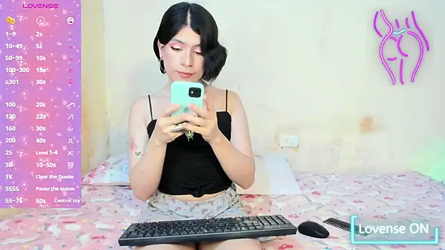 xxxEmmaxx online show from September 28, 3:49 am