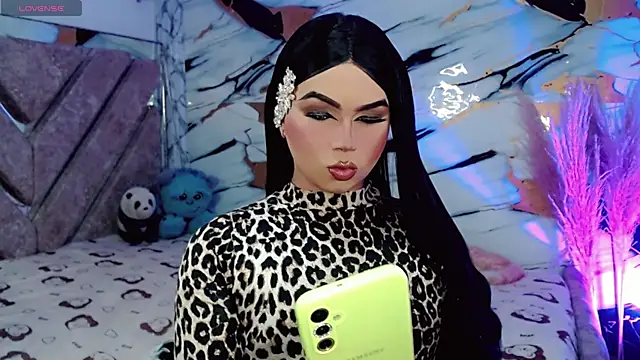 kushina uzumaki75 online show from April 17, 2:03 am