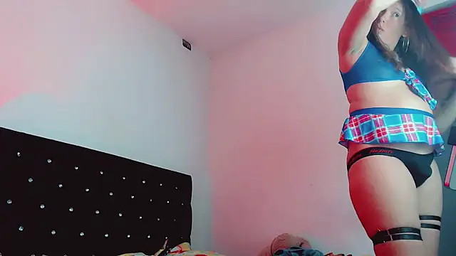 samanthaa hot  online show from November 9, 12:55 am