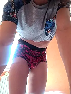 mrlolimirass online show from April 19, 12:06 pm