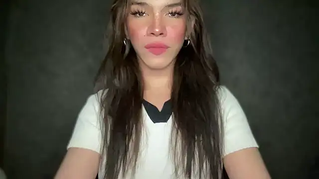 Misselliefayexxx online show from October 26, 11:45 pm