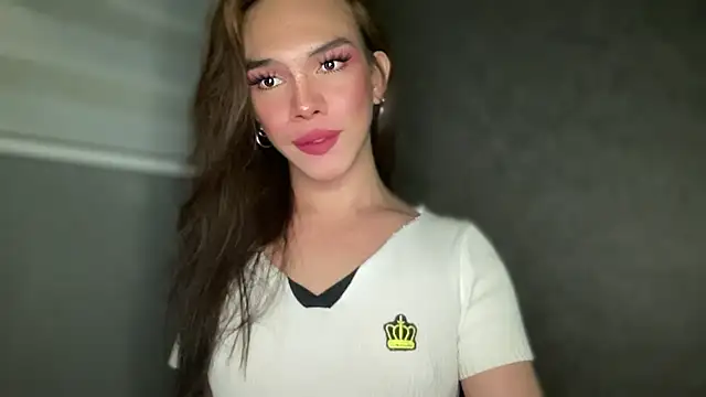 Misselliefayexxx online show from November 7, 11:49 pm