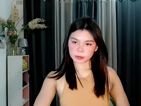 asiansmilexx online show from November 26, 3:03 pm