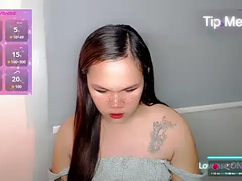Lovelyariah online show from October 9, 10:06 am