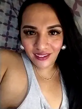 enoria1992 online show from November 14, 3:03 am